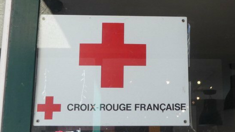 Braderie de fin d'hiver La Croix-Rouge française