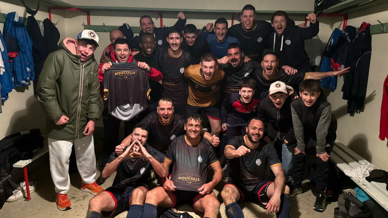 La réserve récompensée avec de superbes nouveaux maillots.