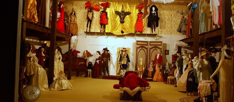 Sortie culturelle avec Vic Accueil : visite guidée du Musée de l’Histoire du Costume