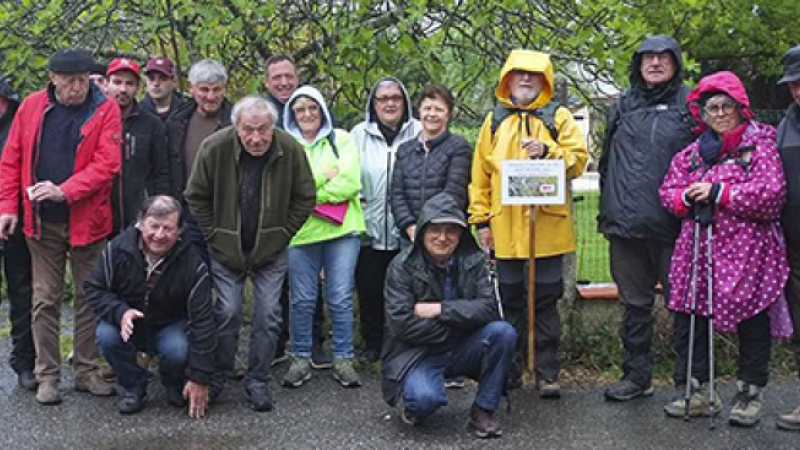 Pasquette pluvieux, marcheurs courageux!