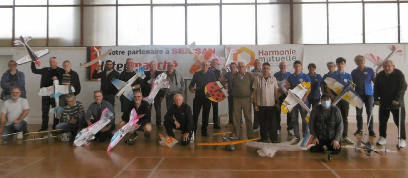 Journée aéromodélisme avec le Club Aéromodel ‘s Indoor Seissan
