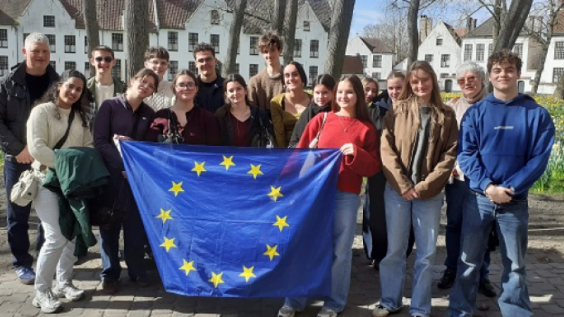 En mai on fête l'Europe au Lycée Bossuet