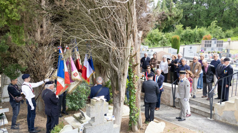 L'Hommage rendu au général Zygmunt Broniewski par la mairie de Duran