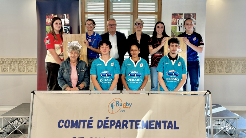 Rugby : Le Conseil départemental du Gers met à l’honneur les équipes féminines qualifiées en finale départementale
