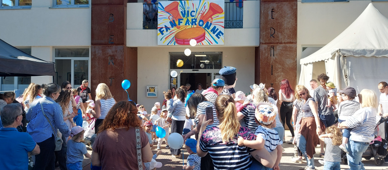 Les tout-petits ouvrent les festivités de Pentecôtavic