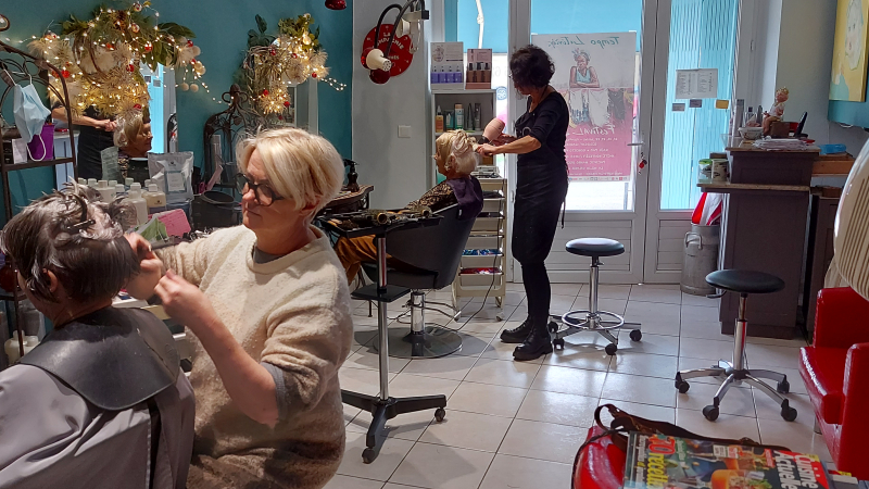 Après quarante ans de coiffure, l’atelier de coiffure Chez Isabelle ferme ses portes
