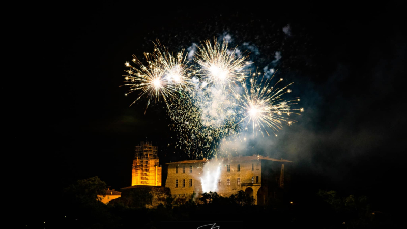 Une Soirée scintillante entre patrimoine, musique et pyrotechnie