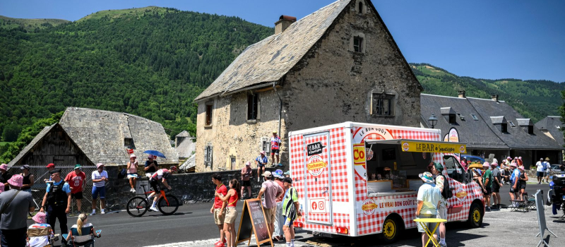 L’aventure de Jade Daleas, du Gers aux routes du Tour de France
