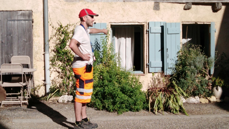 « Je suis invisible », une déambulation théâtrale pour redécouvrir le village de Jegun autrement