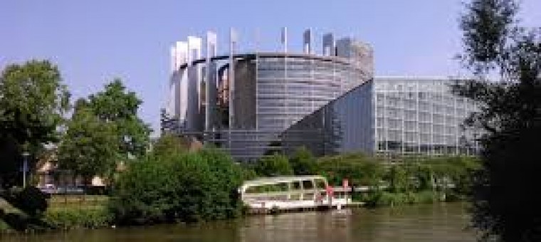 parlement europeen.jpg